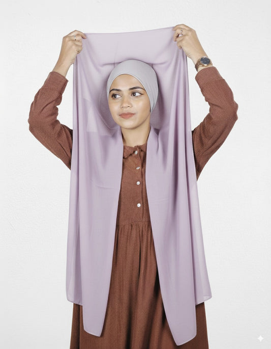 Pre-sewn lavender instant hijab paired with silver cap.
