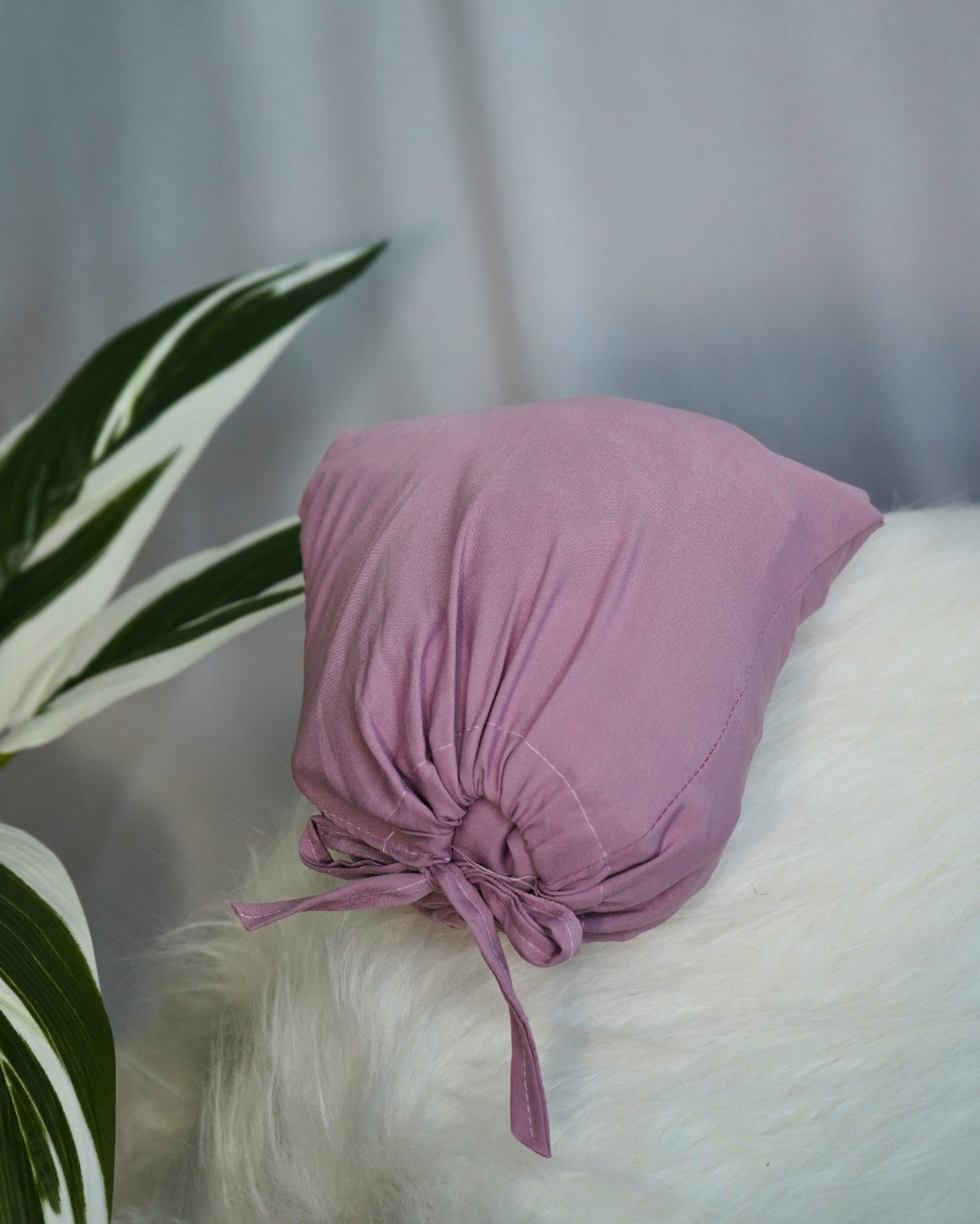 Matching light purple pouch for polyester lycra prayer dress.
