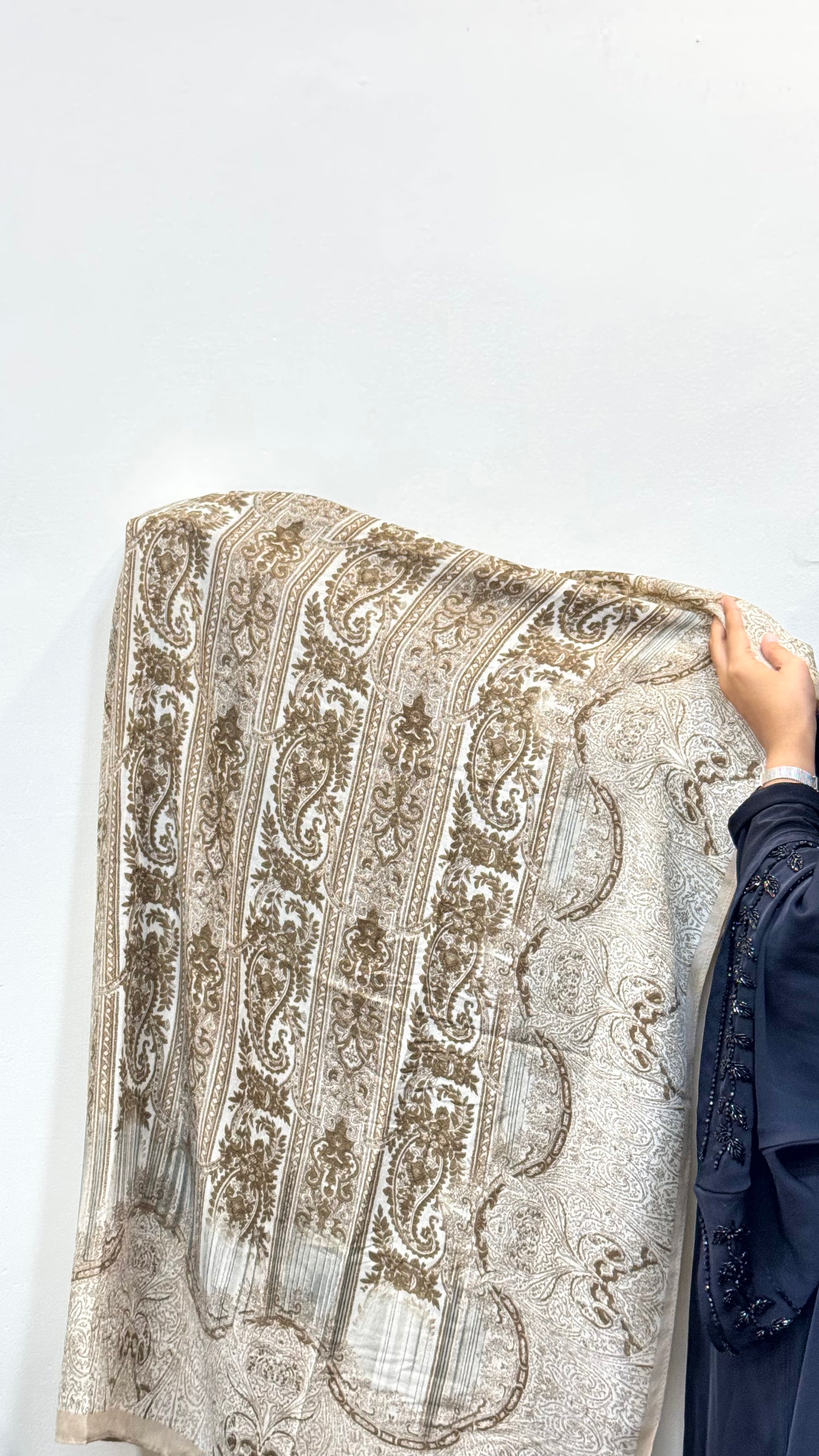 Mehndi Green pashmina hijab with soft, elegant drape.