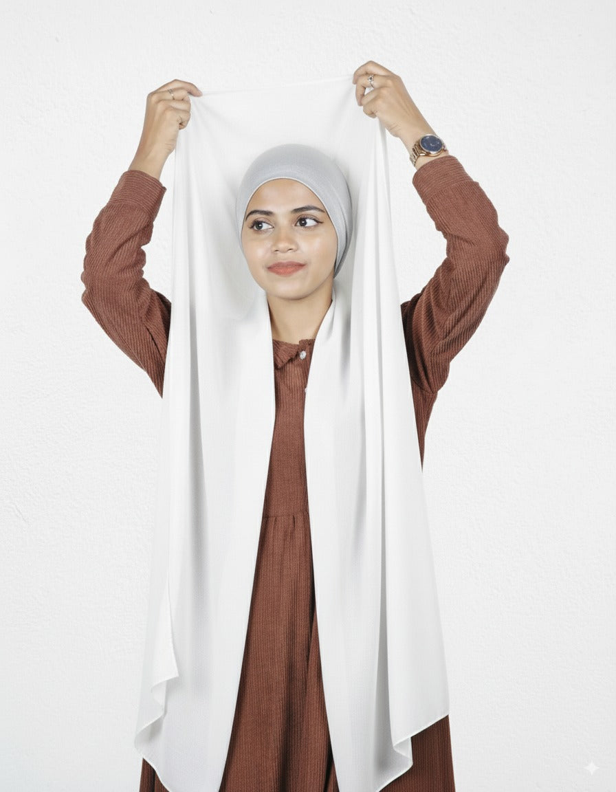 Slider Mag Hijab - White with Silver Cap