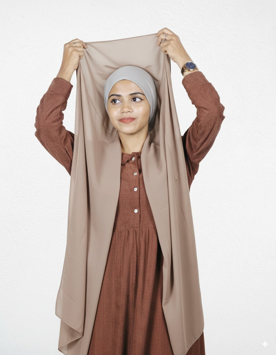 Pre-stitched Dust Storm with Silver Cap Instant Hijab for easy daily wear.