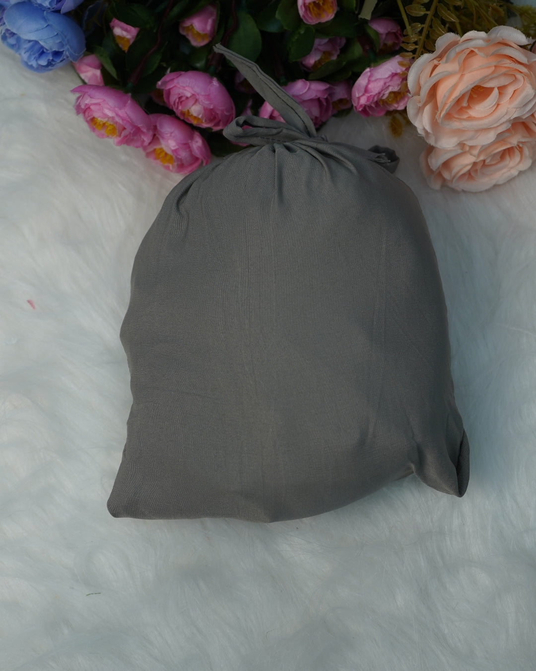 Matching gray pouch for polyester lycra prayer dress.