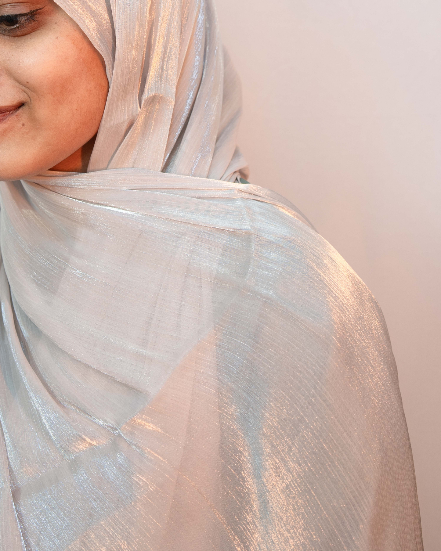 Light mauve shimmer hijab fabric texture soft shiny premium chiffon scarf