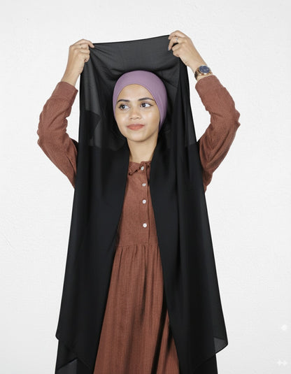 Slider Mag Hijab-Jet Black with Lavender Cap